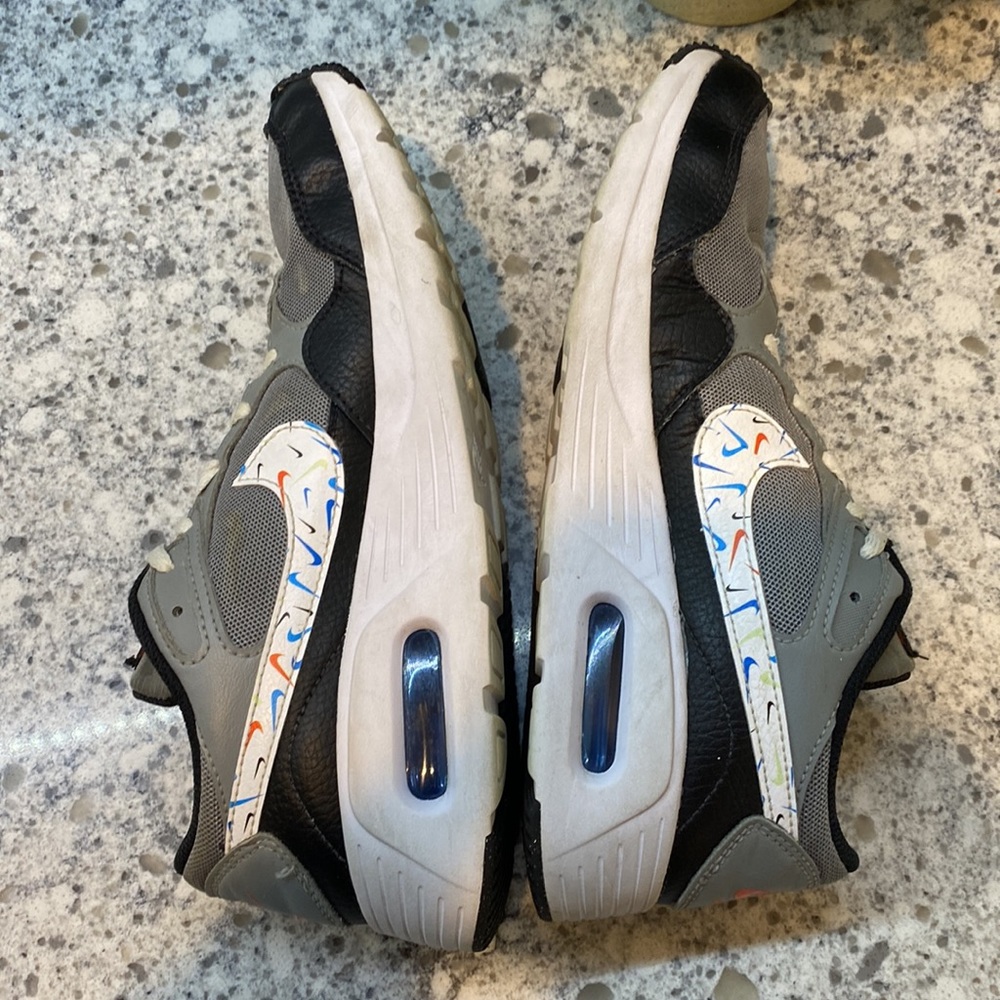 Nike Air Max SC Kid’s Size 6.5y Grey/Multi-Color Athletic Shoes (DM7592-001) - Picture 5 of 8